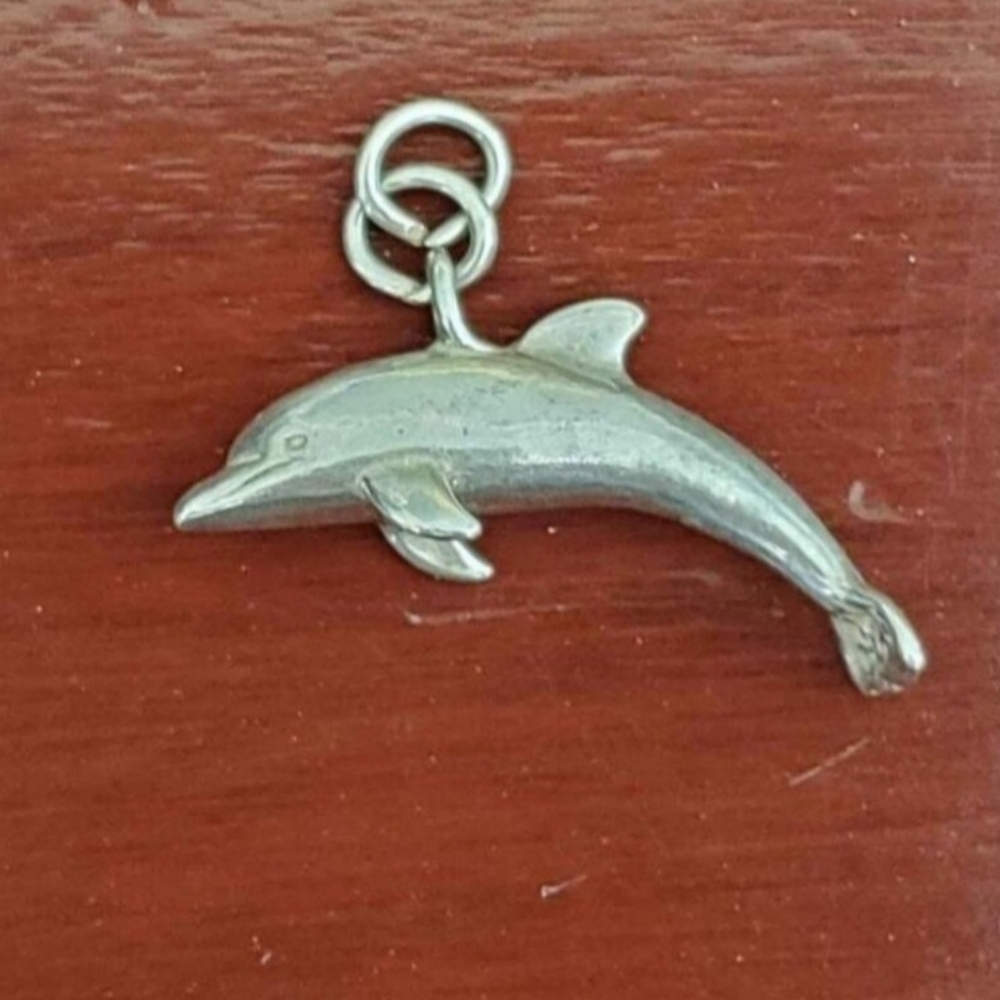 925 sterling silver dolphin pendant for necklace